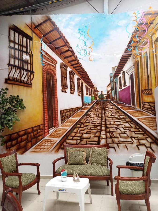 The Mural Hostel Богота Екстериор снимка