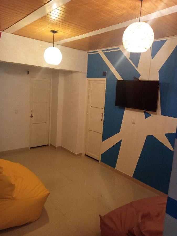 The Mural Hostel Богота Екстериор снимка