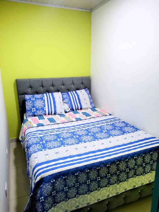 The Mural Hostel Богота Екстериор снимка